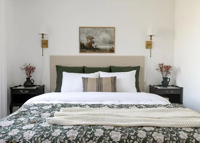 Logement 2 Chambres Spacieux Lit King Verdun Parking Gratuit