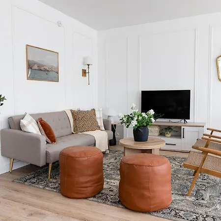 Logement 2 Chambres Spacieux Lit King Verdun Parking Gratuit Valence  Extérieur photo
